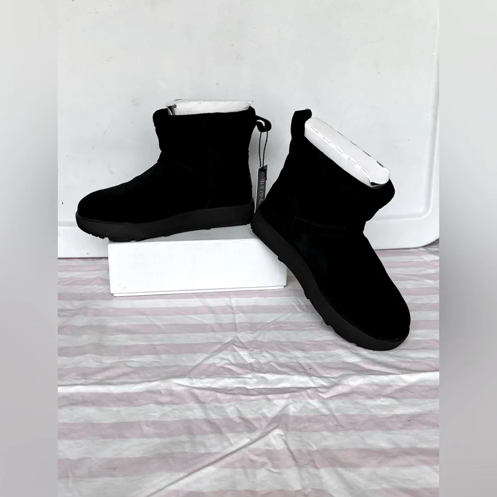 UGG Classic Waterproof Black Suede Mini Boots Vibram Soles # 1019643 Size 5 NWOB